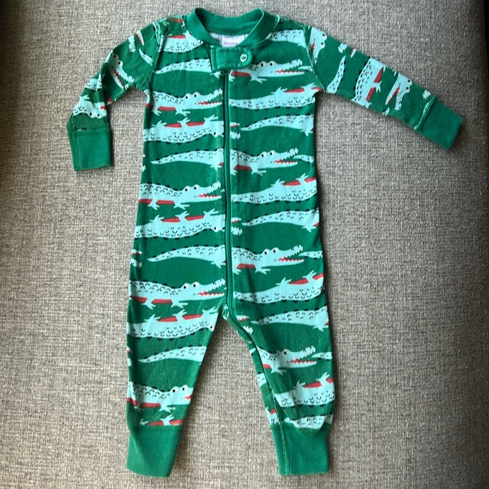 Set of 3 Zip-up Sleepers || Hanna Andersson / Old Navy - Picture 2 of 8
